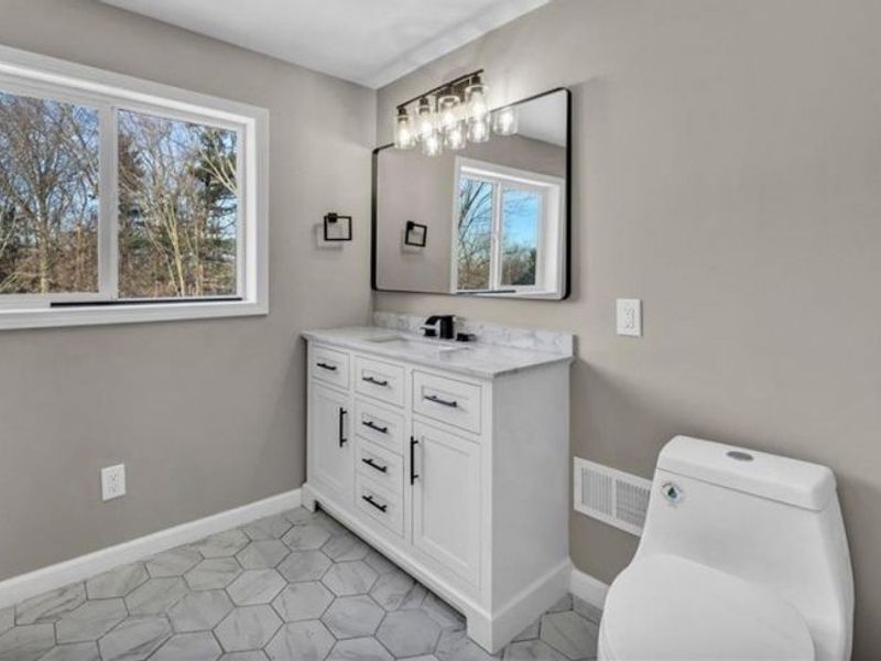 29396 Detroit Road, Westlake, OH 44145 Photo 18