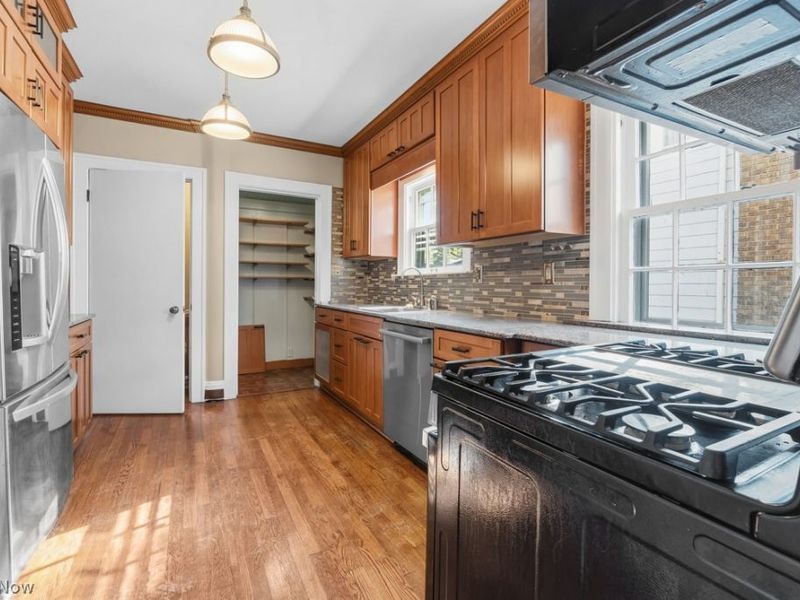 3207 Chadbourne Road, Shaker Heights, OH 44120 Photo 13