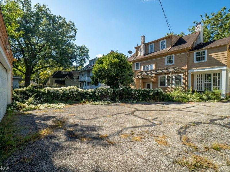 3207 Chadbourne Road, Shaker Heights, OH 44120 Photo 39
