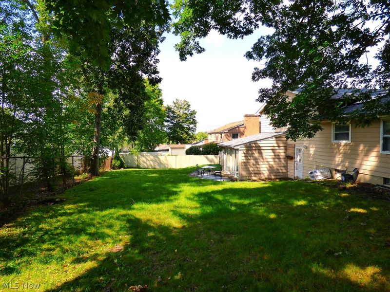 8524 Sleepy Hollow Drive NE, Howland, OH 44484 Photo 35