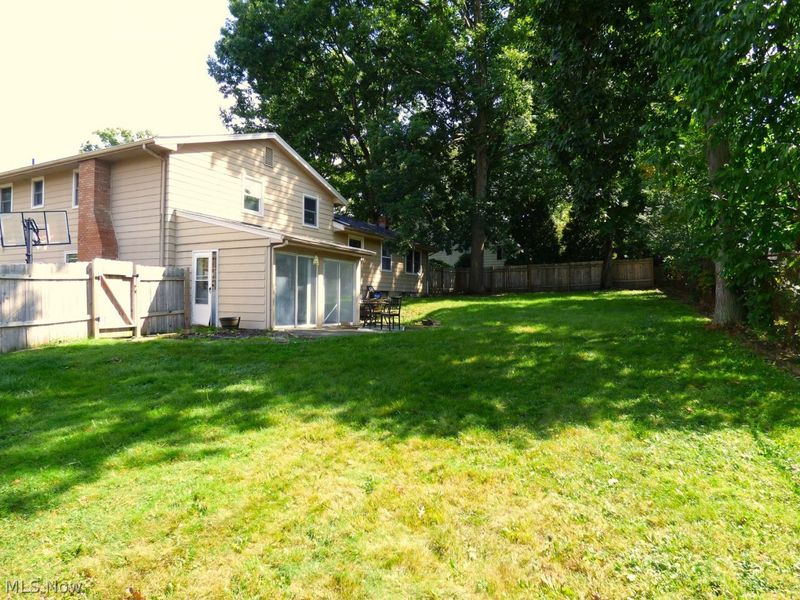 8524 Sleepy Hollow Drive NE, Howland, OH 44484 Photo 36