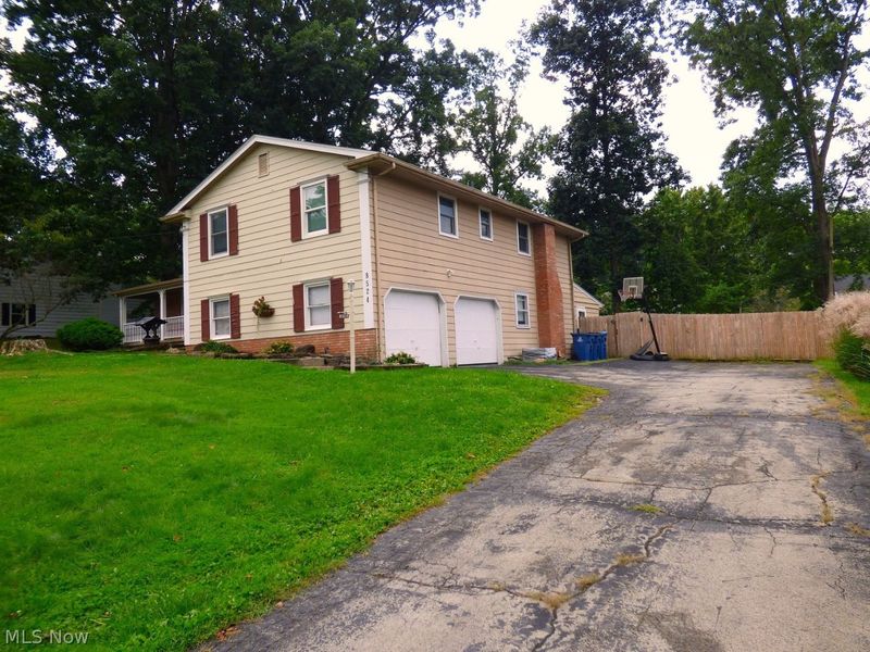 8524 Sleepy Hollow Drive NE, Howland, OH 44484 Photo 37