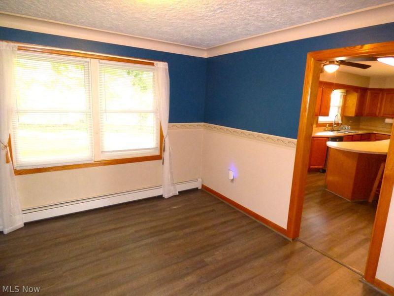 8524 Sleepy Hollow Drive NE, Howland, OH 44484 Photo 7