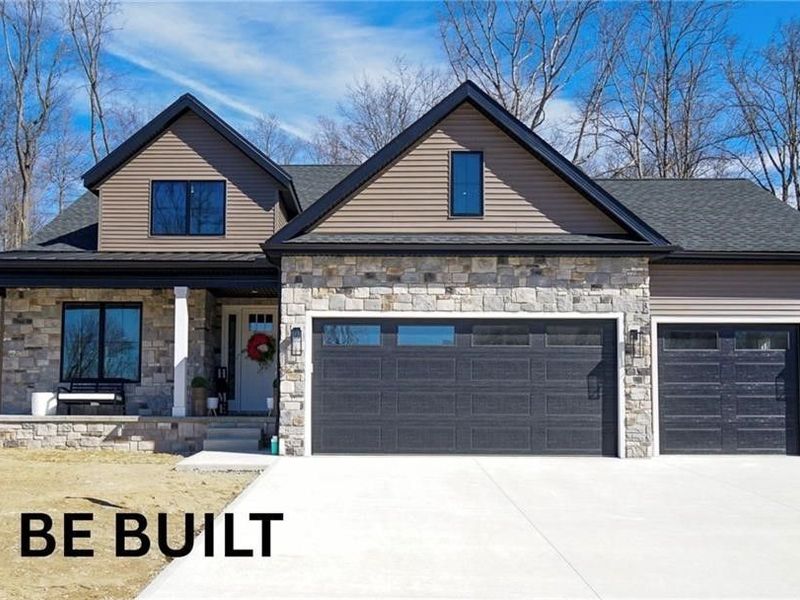 1645 Woodland Circle, Poland, OH 44514 Photo 1