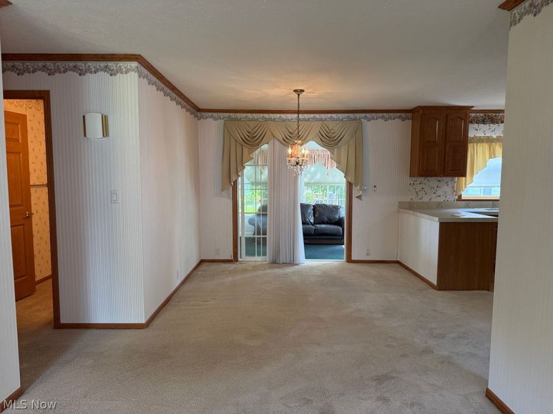223 NW Polaris Drive, Dover, OH 44622 Photo 10