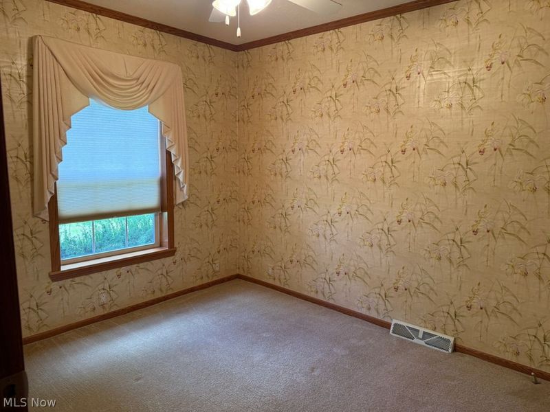 223 NW Polaris Drive, Dover, OH 44622 Photo 17