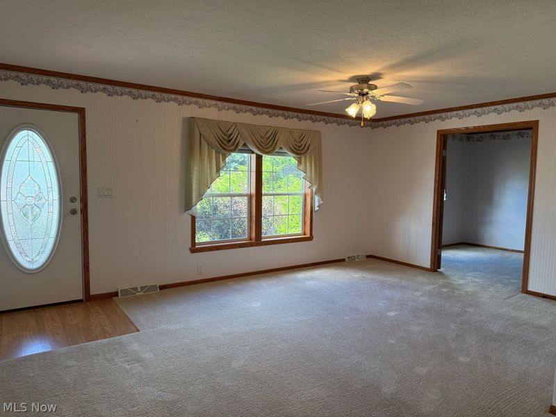 223 NW Polaris Drive, Dover, OH 44622 Photo 3