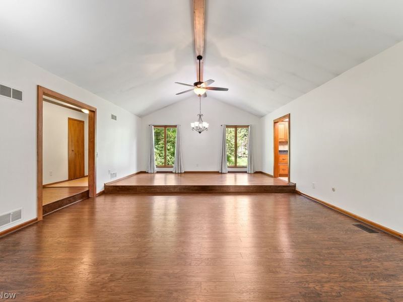 3720 Orion Street NW, North Canton, OH 44720 Photo 4