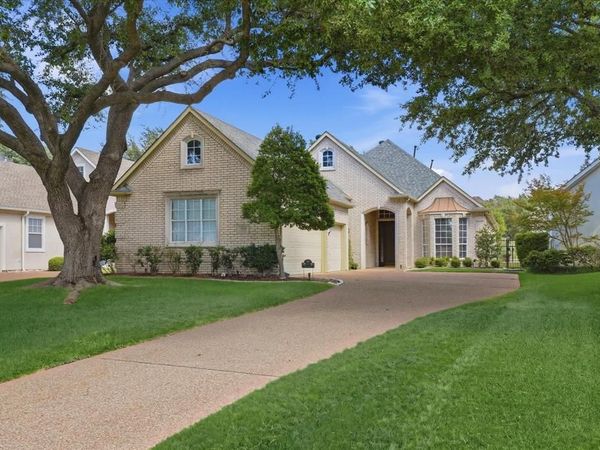5556 Southern Hills Drive, Frisco, TX 75034