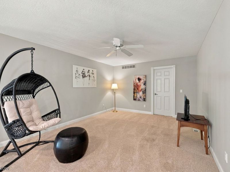 7596 N Vinemont Court, Hudson, OH 44236 Photo 32