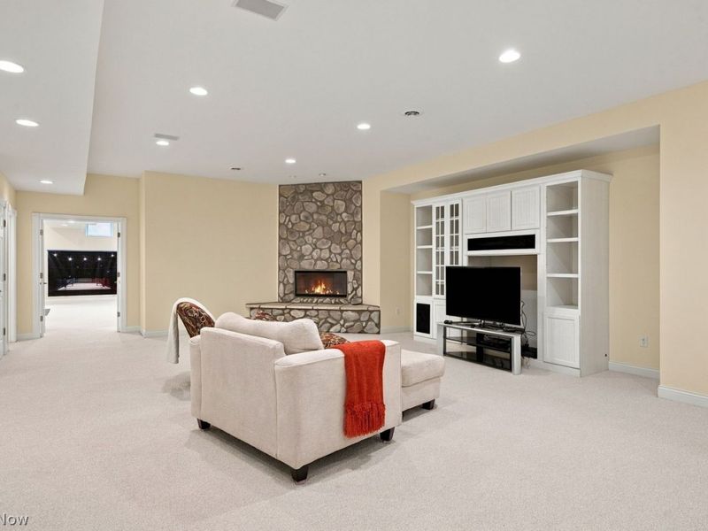 7596 N Vinemont Court, Hudson, OH 44236 Photo 43