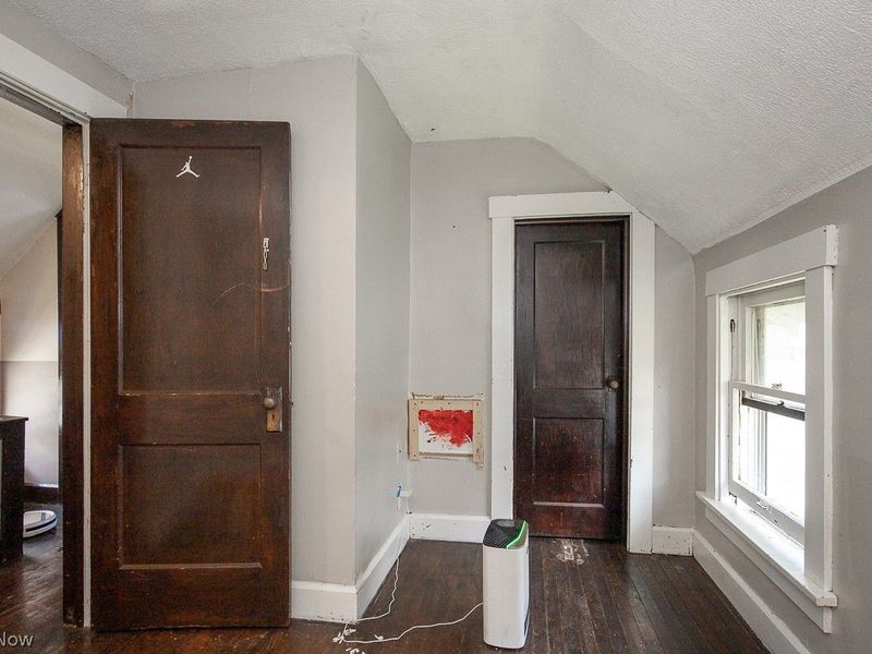 4106 Stickney Avenue, Cleveland, OH 44109 Photo 12