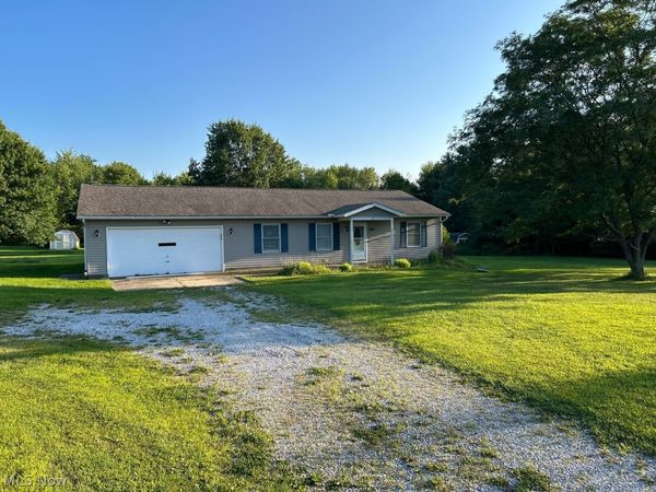 16261 Burrows Road, Thompson, OH 44086