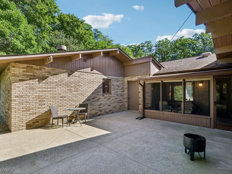 7606 Akins Road, North Royalton, OH 44133 Photo 29