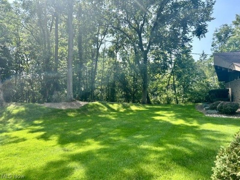 7606 Akins Road, North Royalton, OH 44133 Photo 3