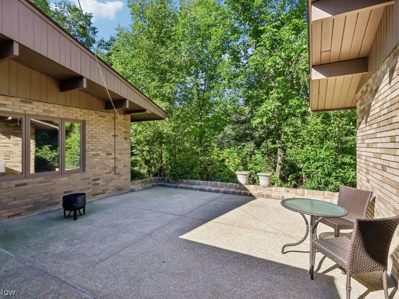 7606 Akins Road, North Royalton, OH 44133 Photo 30