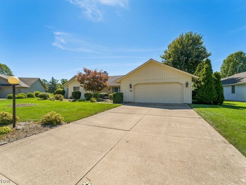 32723 Fallhaven Circle, North Ridgeville, OH 44039 Photo 1