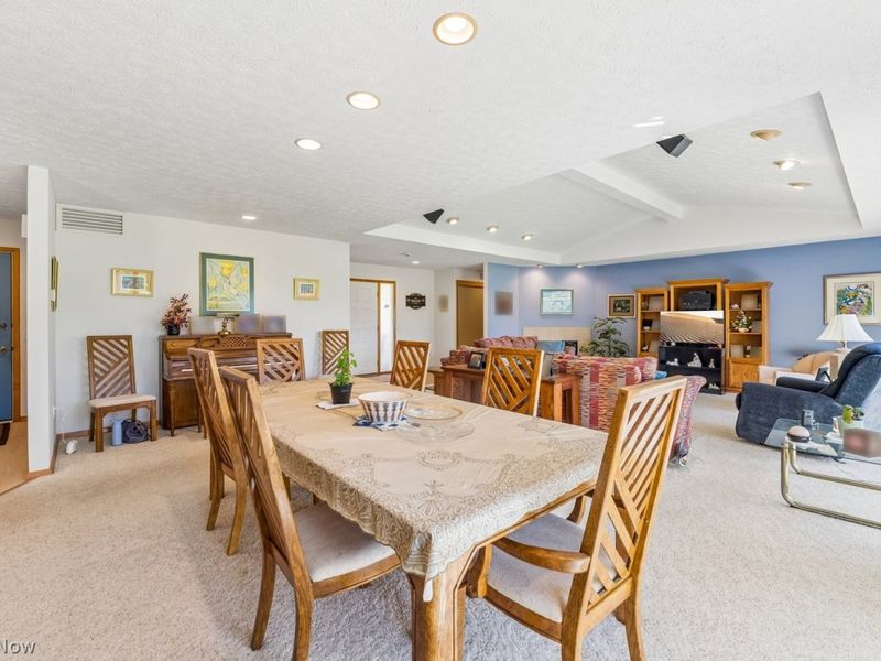 32723 Fallhaven Circle, North Ridgeville, OH 44039 Photo 14
