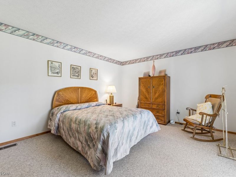 32723 Fallhaven Circle, North Ridgeville, OH 44039 Photo 28