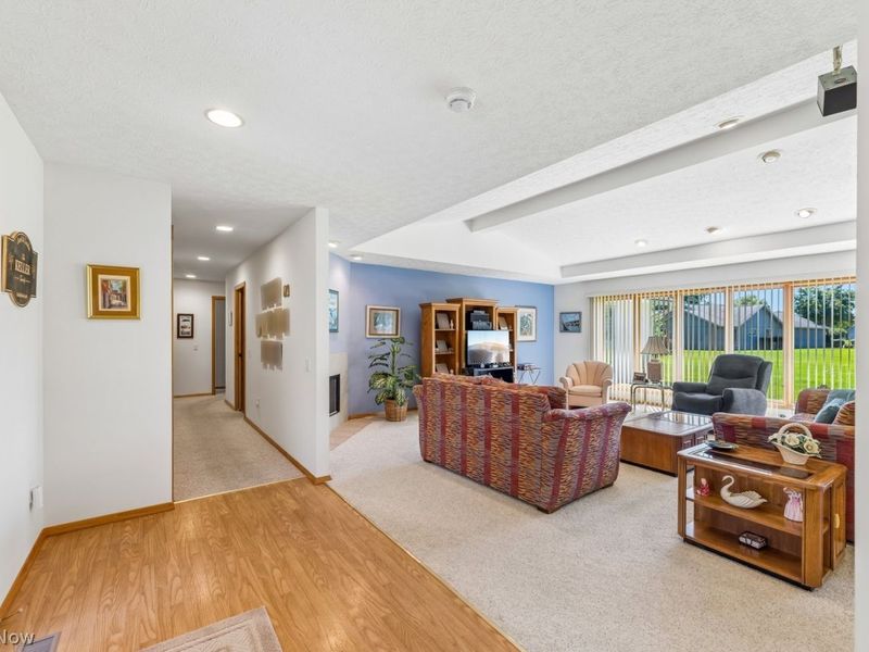 32723 Fallhaven Circle, North Ridgeville, OH 44039 Photo 8