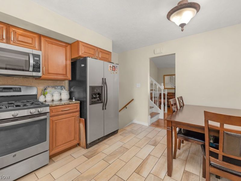 23523 Sharon Drive, North Olmsted, OH 44070 Photo 14