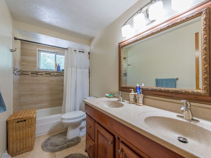 23523 Sharon Drive, North Olmsted, OH 44070 Photo 24