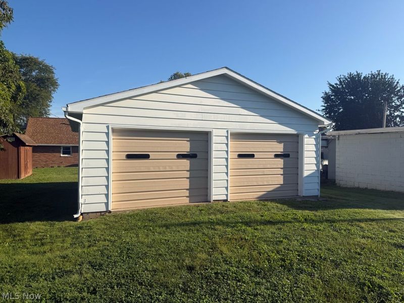 1128 Schell Avenue NW, New Philadelphia, OH 44663 Photo 4
