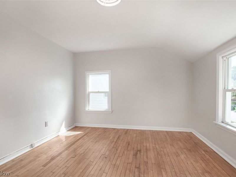 4521 Lilac Road, South Euclid, OH 44121 Photo 11