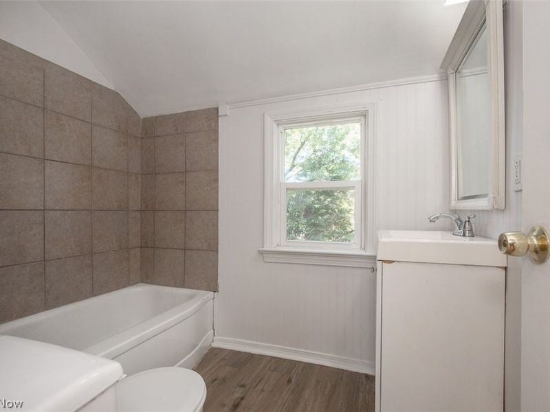 4521 Lilac Road, South Euclid, OH 44121 Photo 16