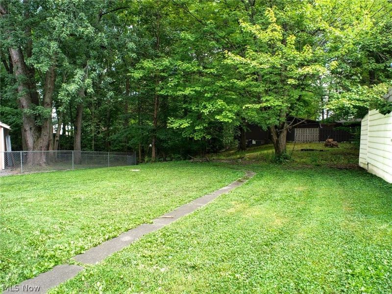 87 Rosemont Avenue, Austintown, OH 44515 Photo 12