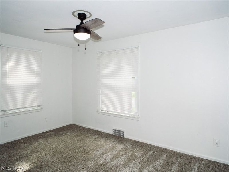 87 Rosemont Avenue, Austintown, OH 44515 Photo 9
