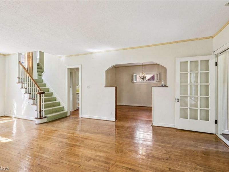 3392 Meadowbrook Boulevard , Cleveland Heights, OH 44118 Photo 3