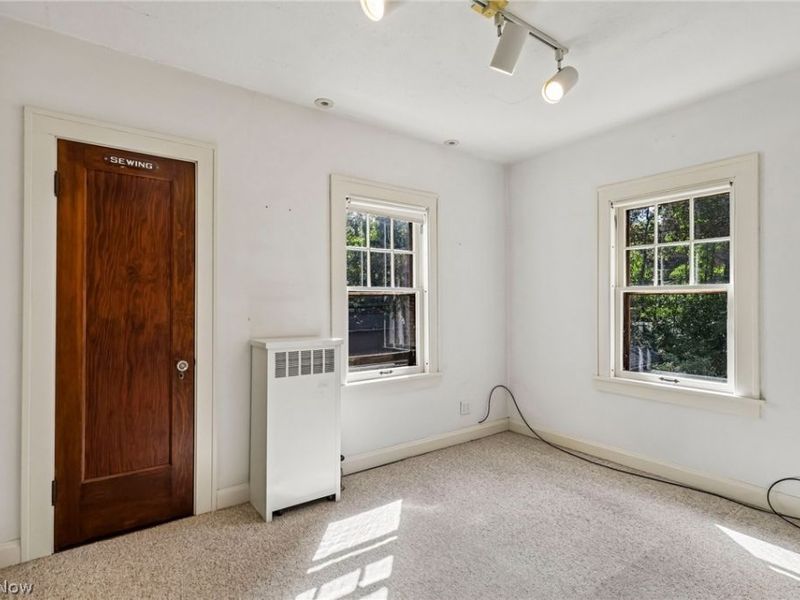3392 Meadowbrook Boulevard , Cleveland Heights, OH 44118 Photo 33