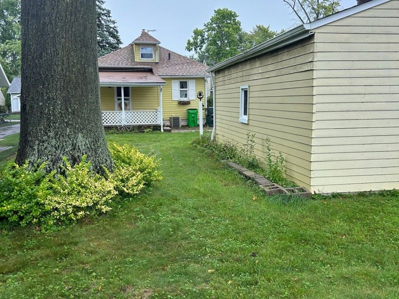 1390 Iroquois Avenue, Mayfield Heights, OH 44124 Photo 18
