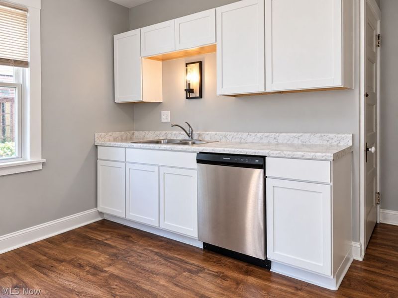 10710 Clifton Boulevard , Unit 1, Cleveland, OH 44102 Photo 10