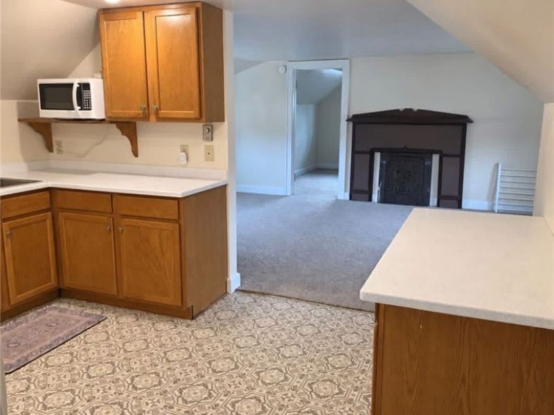 236 3rd Street NW, New Philadelphia, OH 44663 Photo 5