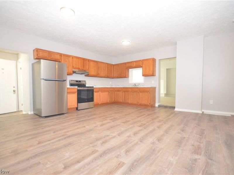 502 & 506 Grant Avenue, Cuyahoga Falls, OH 44221 Photo 8
