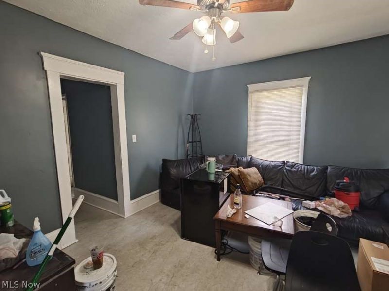 18402 Melville Road, Cleveland, OH 44110 Photo 6