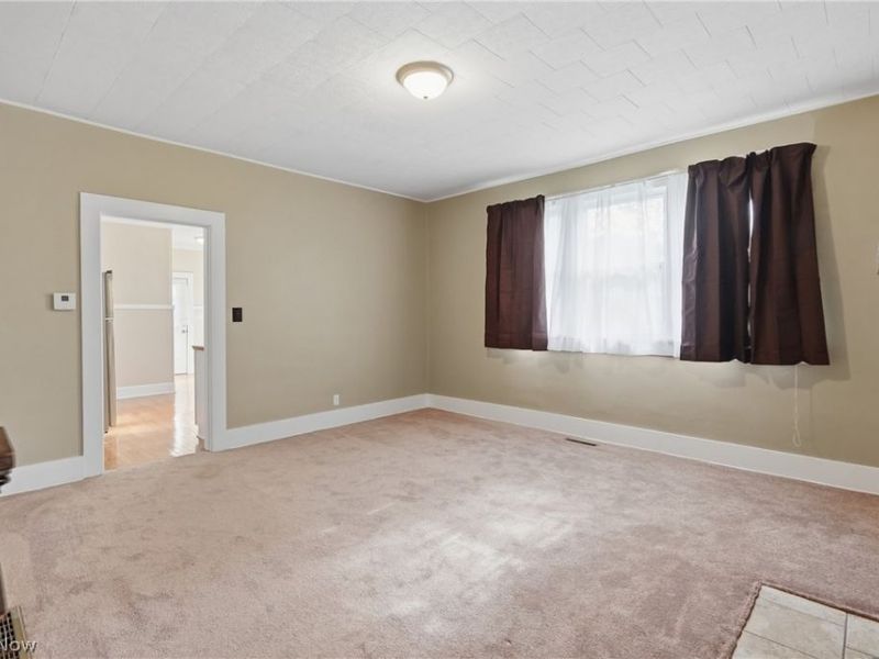 42 W 7th Street, Dresden, OH 43821 Photo 7