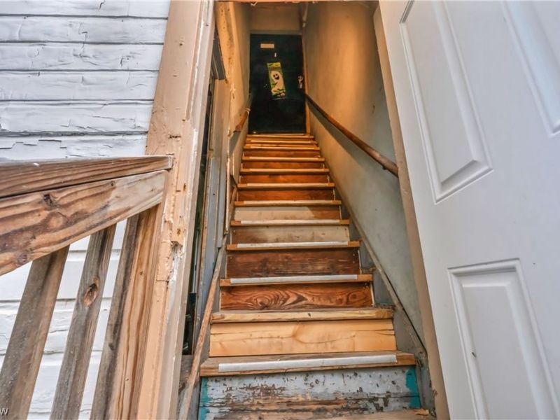3288 W 52nd Street, Cleveland, OH 44102 Photo 17