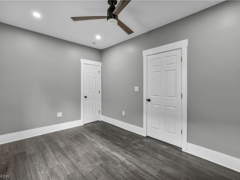 10905 Grandview Avenue, Cleveland, OH 44104 Photo 25