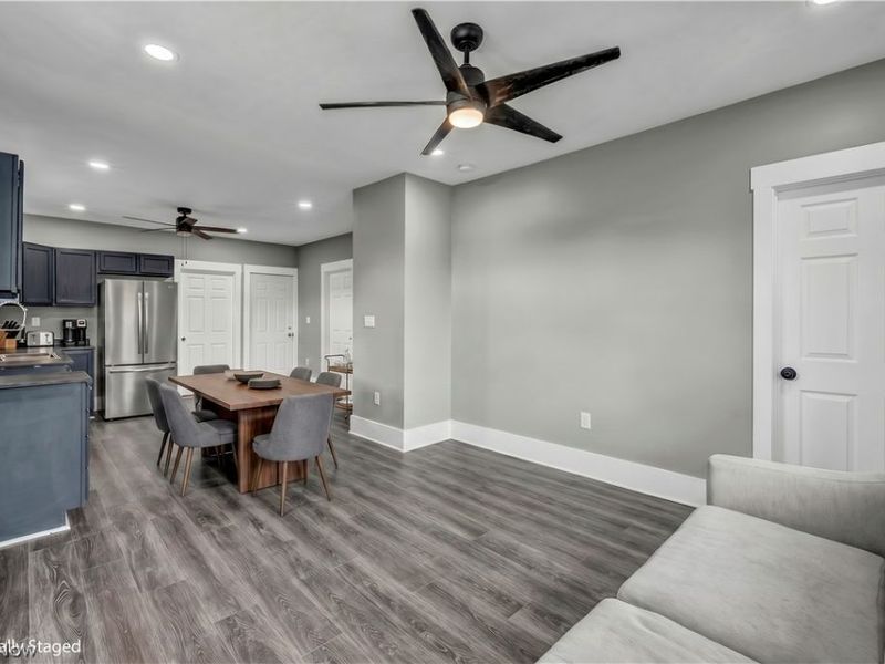 10905 Grandview Avenue, Cleveland, OH 44104 Photo 4