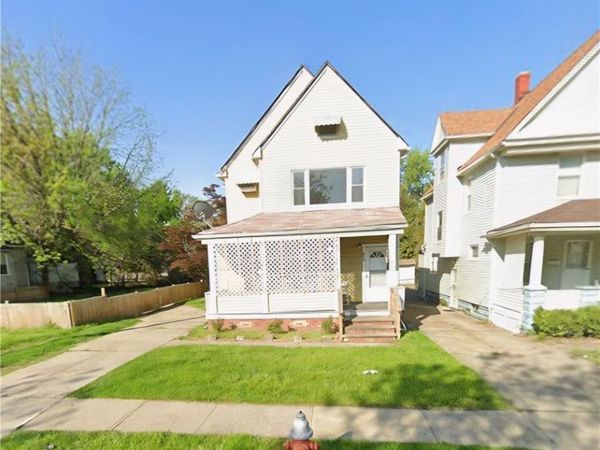 810 E 157th Street , Cleveland, OH 44110