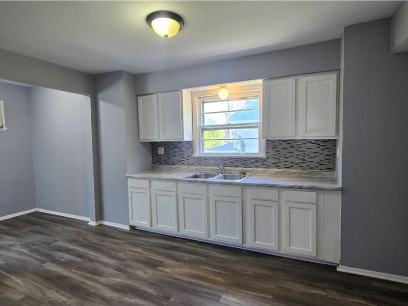 810 E 157th Street, Cleveland, OH 44110 Photo 25