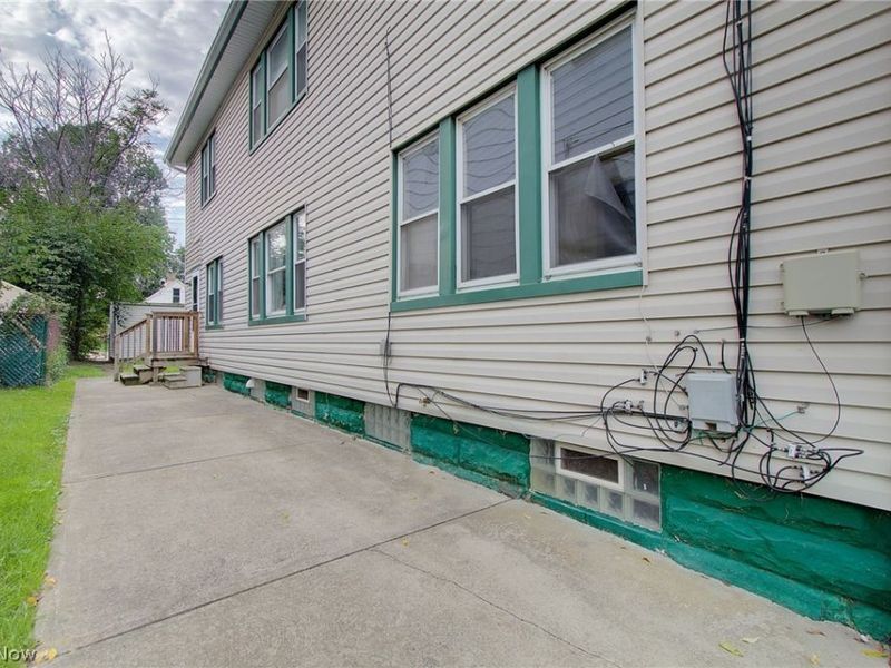 3442 W 58th Street , Cleveland, OH 44102 Photo 33