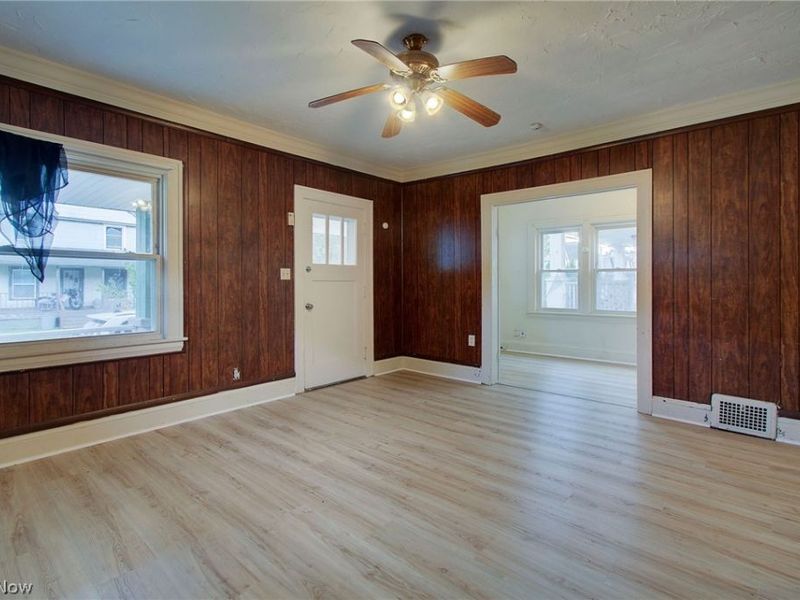 3442 W 58th Street , Cleveland, OH 44102 Photo 6