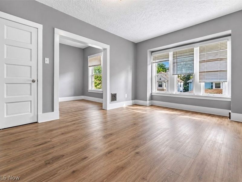 7507 Lawnview Avenue, Cleveland, OH 44103 Photo 18