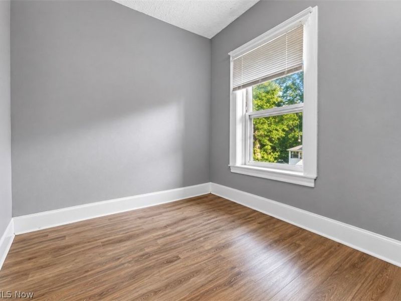7507 Lawnview Avenue, Cleveland, OH 44103 Photo 19