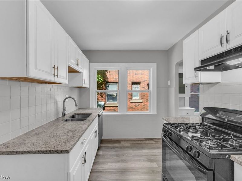 3154 Kensington Road , Cleveland Heights, OH 44118 Photo 10