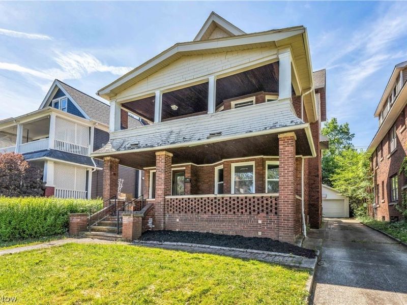 3154 Kensington Road , Cleveland Heights, OH 44118 Photo 2